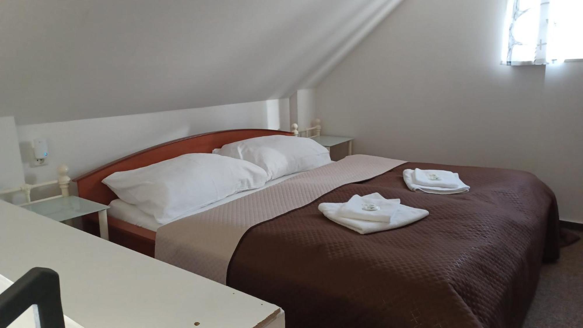 Apartmany Orlova Екстер'єр фото
