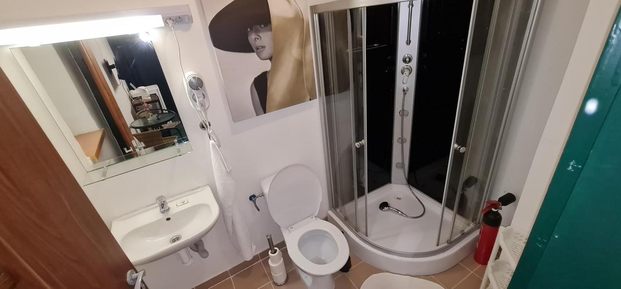 Apartmany Orlova Екстер'єр фото